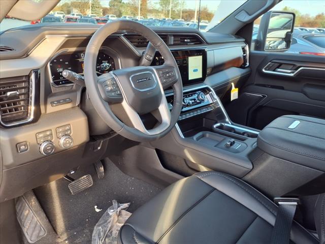 2025 GMC Sierra 3500HD Denali