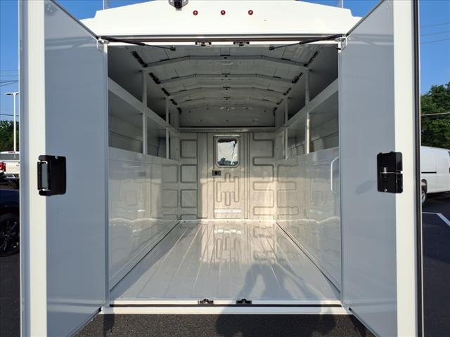 2024 GMC Savana 3500