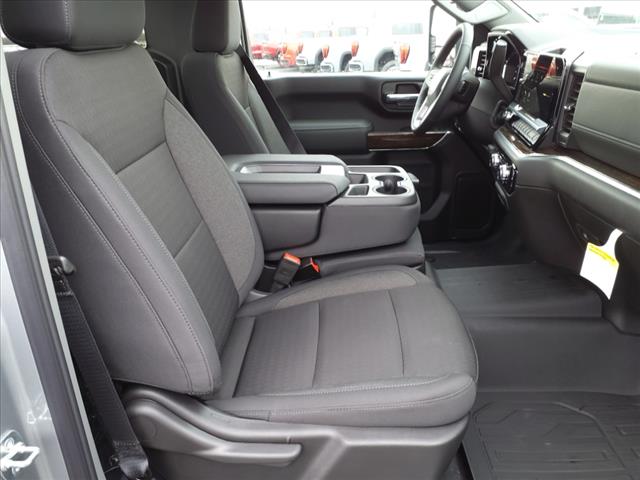 2025 GMC Sierra 3500HD SLE