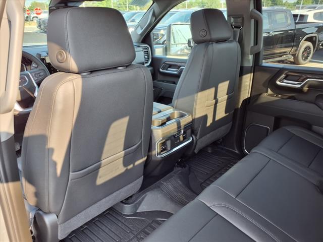 2025 GMC Sierra 2500HD SLT