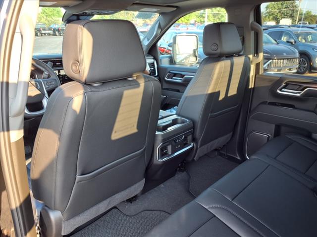 2025 GMC Sierra 2500HD Denali