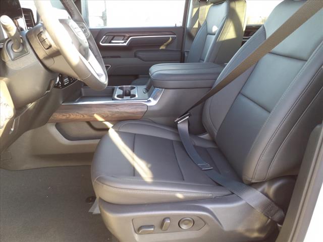 2025 GMC Sierra 3500HD SLT