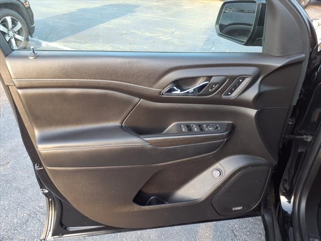 2021 GMC Acadia SLT