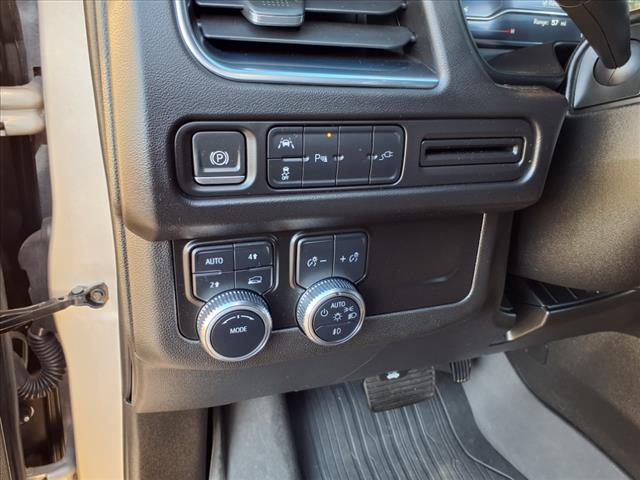 2022 GMC Yukon XL SLE