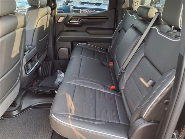 2025 GMC Sierra 1500 AT4X