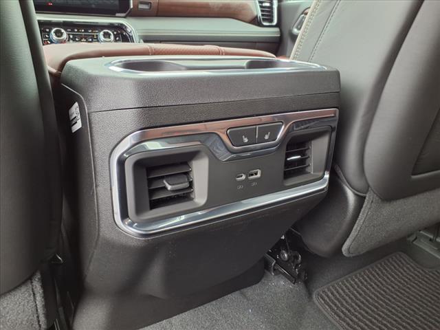 2025 GMC Sierra 2500HD Denali Ultimate