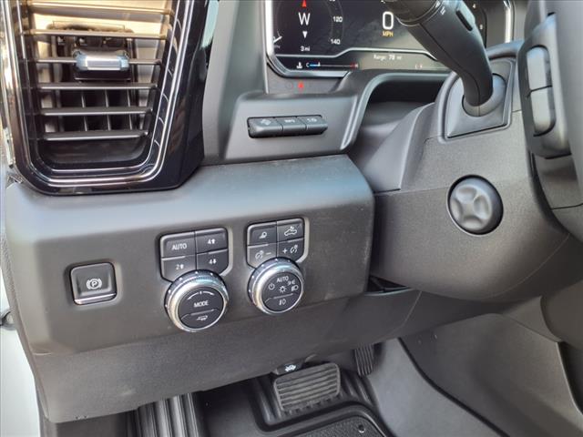 2025 GMC Sierra 1500 AT4X