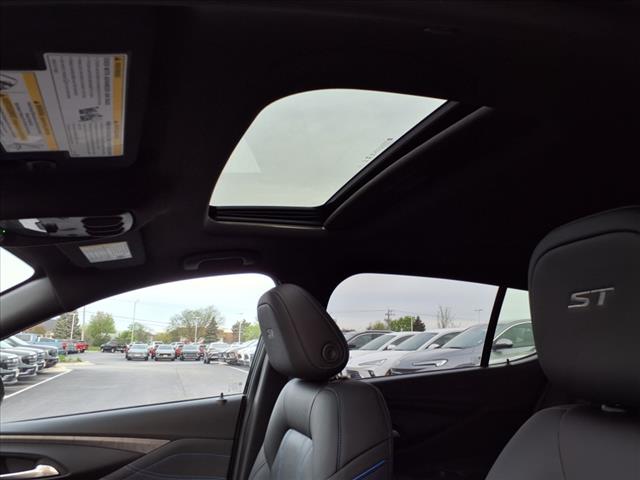 2025 Buick Envista Sport Touring