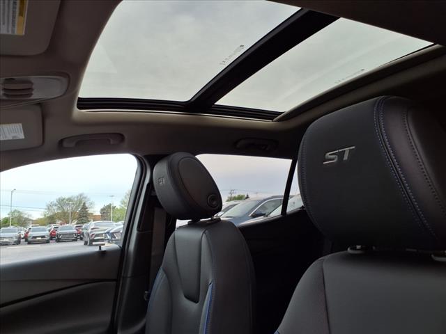 2025 Buick Encore GX Sport Touring