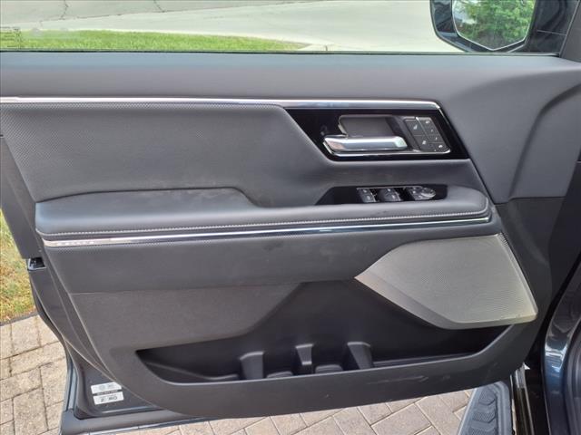 2025 GMC Sierra EV Denali