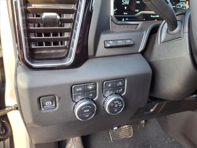 2025 GMC Sierra 3500HD Denali