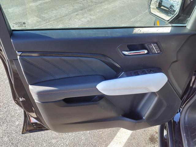 2025 GMC Canyon AT4
