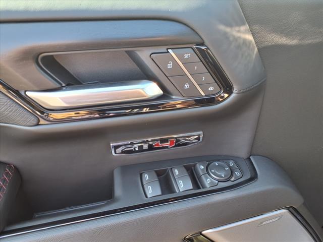 2025 GMC Sierra 1500 AT4X