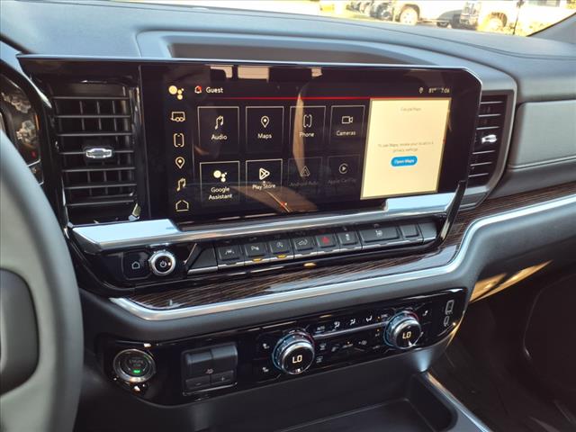 2025 GMC Sierra 1500 Elevation