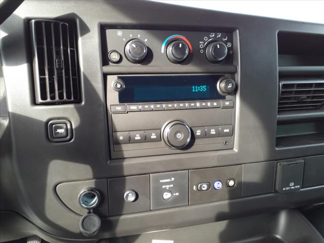 2025 GMC Savana 3500