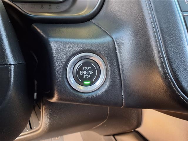 2022 GMC Yukon XL SLE