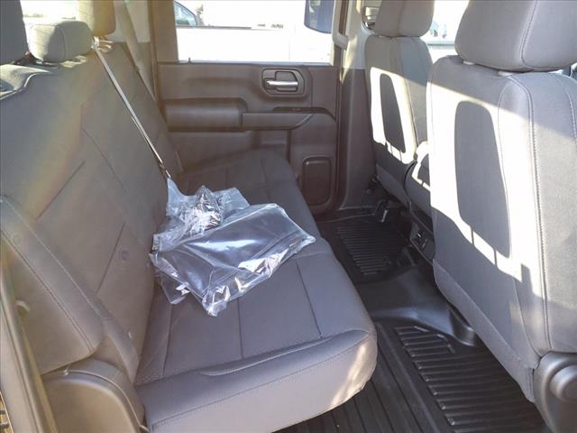 2025 GMC Sierra 2500HD Pro