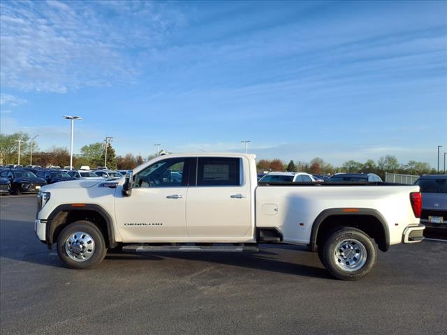 2025 GMC Sierra 3500HD Denali