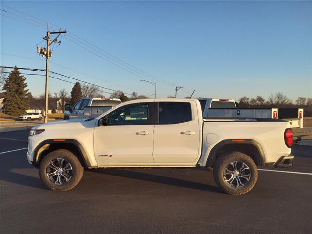 2025 GMC Canyon AT4