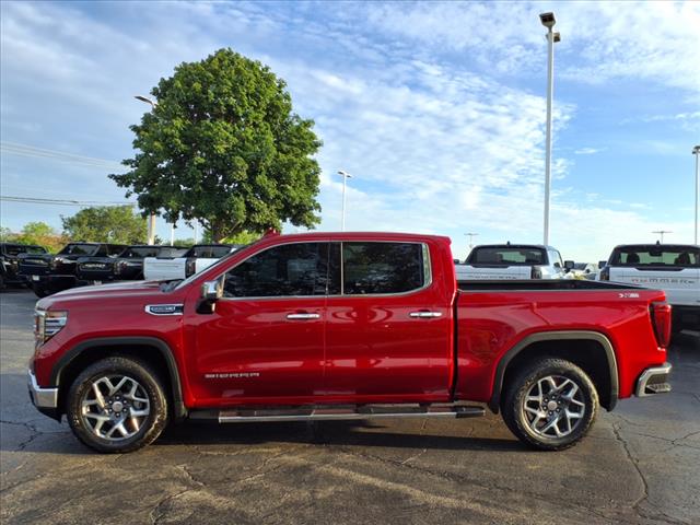 2024 GMC Sierra 1500 SLT