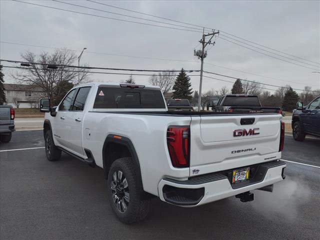2025 GMC Sierra 2500HD Denali