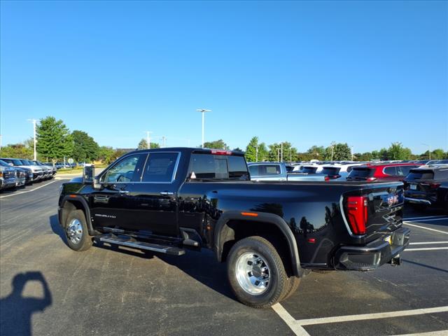 2025 GMC Sierra 3500HD Denali