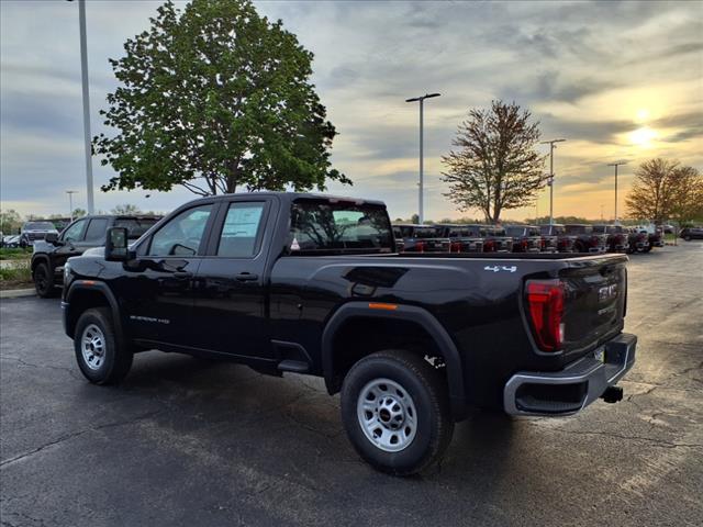 2025 GMC Sierra 2500HD Pro