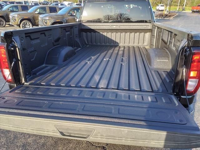 2025 GMC Sierra 2500HD Pro