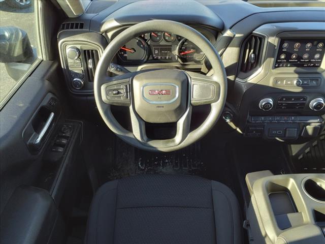2025 GMC Sierra 2500HD Pro