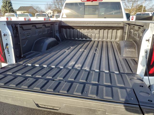 2025 GMC Sierra 3500HD SLT