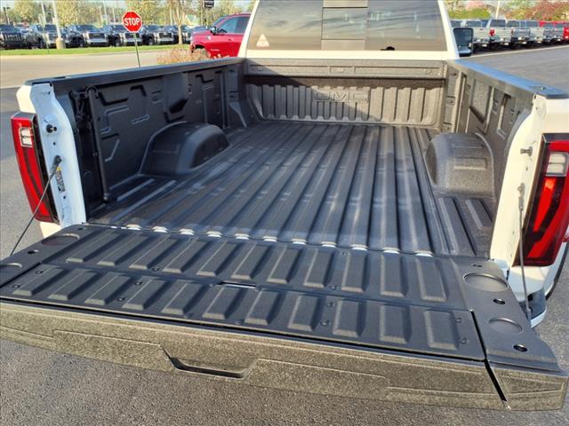 2025 GMC Sierra 3500HD Denali