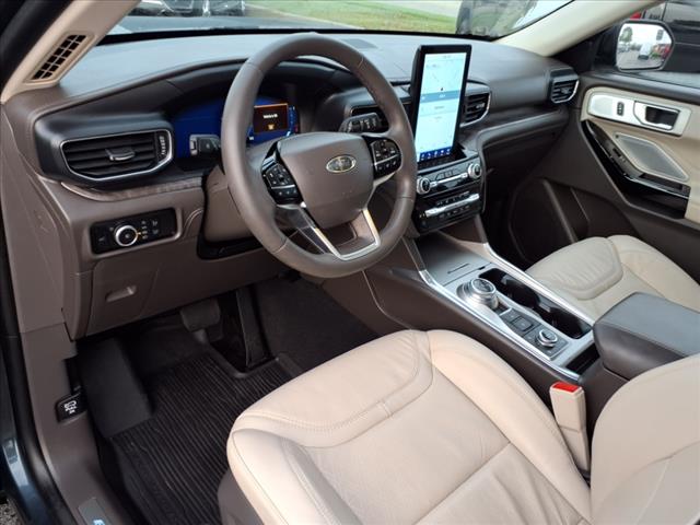 2024 Ford Explorer Platinum