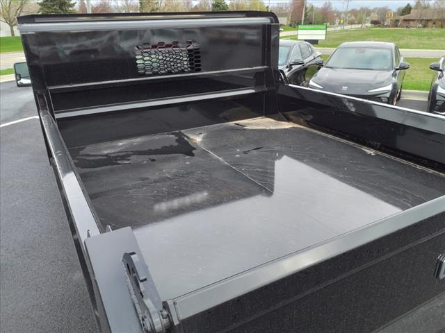 2025 GMC Sierra 3500HD CC Pro