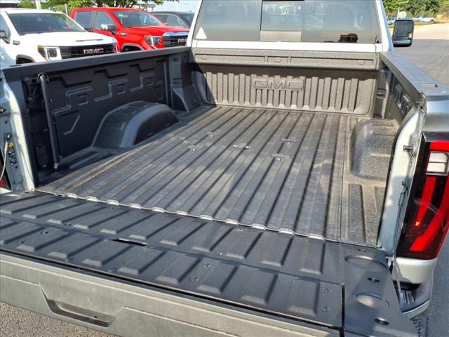 2025 GMC Sierra 2500HD SLT