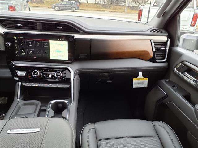 2025 GMC Sierra 2500HD Denali