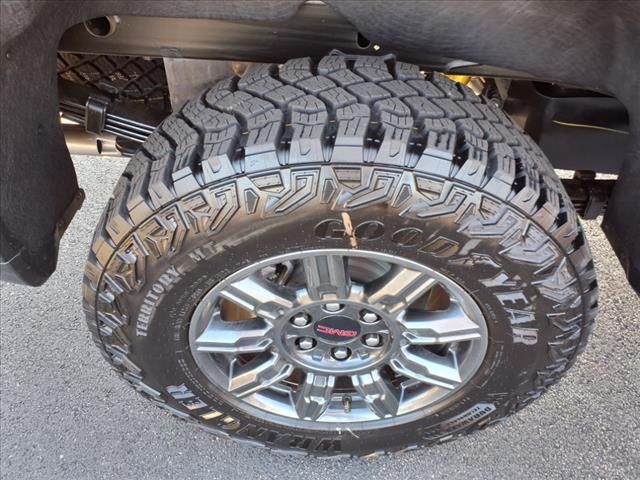 2025 GMC Sierra 1500 AT4X