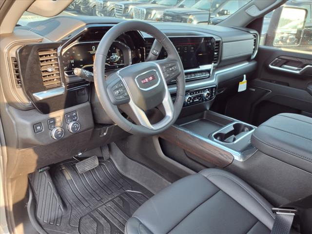 2025 GMC Sierra 2500HD SLT
