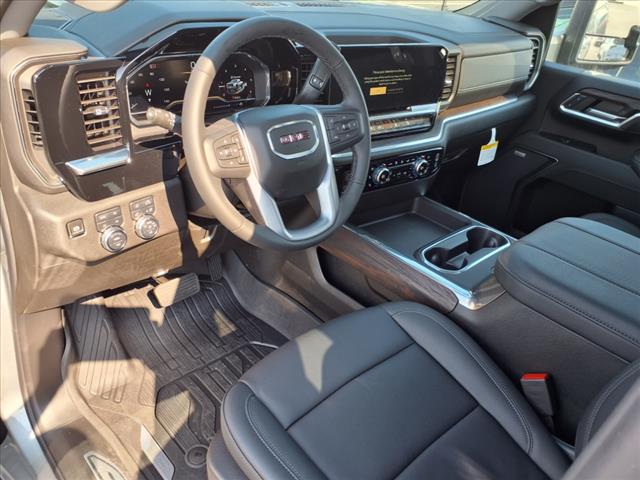 2025 GMC Sierra 3500HD SLT