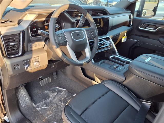 2025 GMC Sierra 3500HD Denali