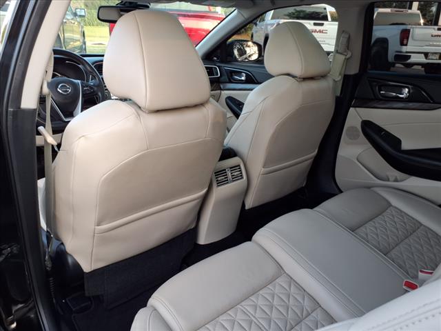 2017 Nissan Maxima Platinum