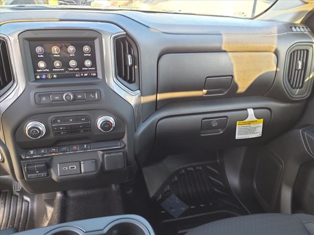 2025 GMC Sierra 2500HD Pro