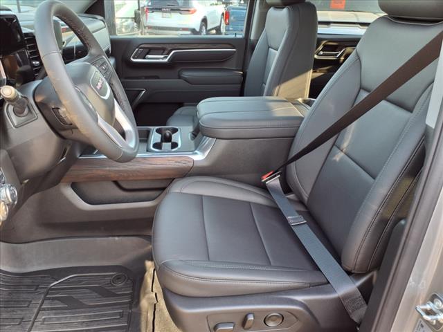 2025 GMC Sierra 2500HD SLT