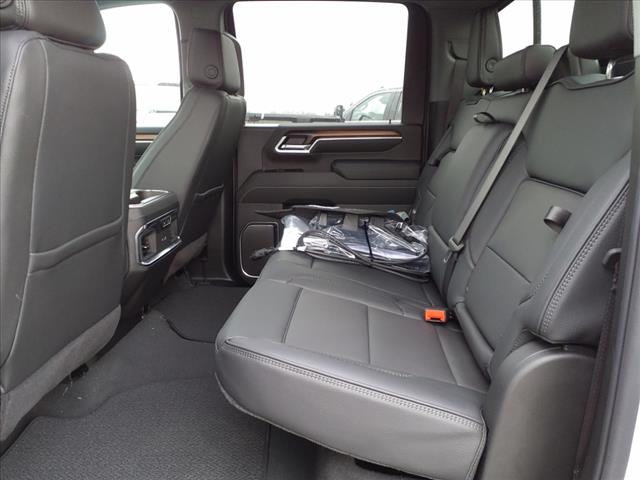 2025 GMC Sierra 2500HD Denali