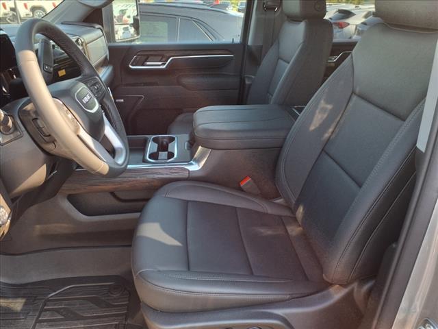 2025 GMC Sierra 3500HD SLT