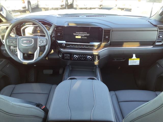 2025 GMC Sierra 3500HD SLT