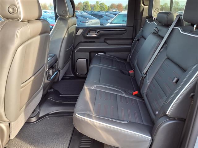 2025 GMC Sierra 2500HD AT4X