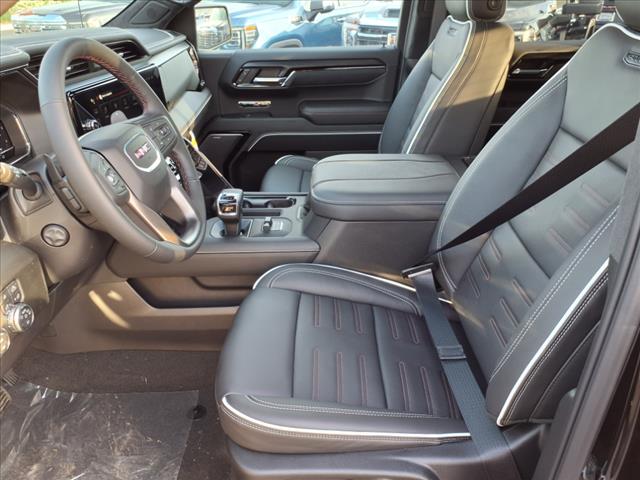 2025 GMC Sierra 1500 AT4X