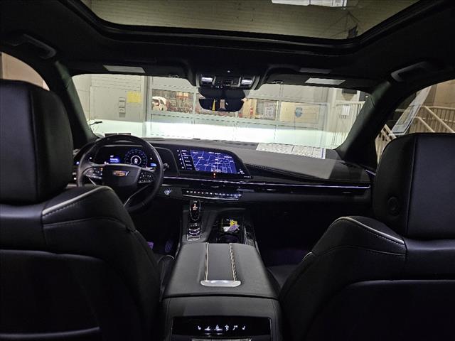 2023 Cadillac Escalade Sport