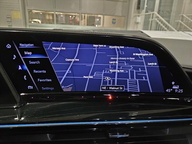 2023 Cadillac Escalade Sport