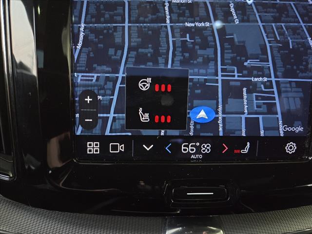 2022 Volvo XC60 Recharge T8 R-Design